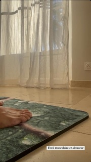 Nathalie Simon feet photo 8