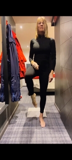 Nathalie Simon feet photo 11
