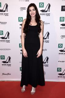 Nathalie Volk feet photo 5