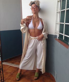 Nathy Peluso feet photo thumbnail