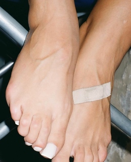 Nathy Peluso feet photo thumbnail