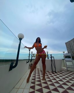 Nathy Peluso feet photo thumbnail