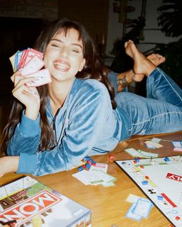 Nathy Peluso feet photo thumbnail