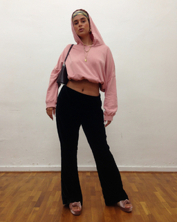 Nathy Peluso feet photo thumbnail