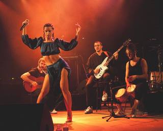 Nathy Peluso feet photo thumbnail