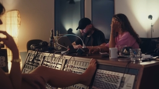 Nathy Peluso feet photo thumbnail