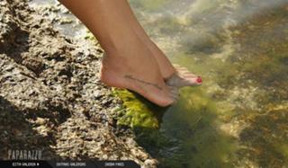 Nathália Rodrigues feet photo 3