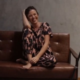 Nathália Rodrigues feet photo 1