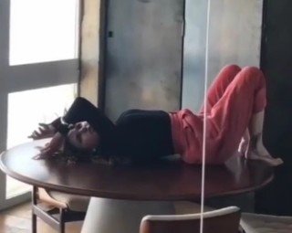 Nathália Rodrigues feet photo 6