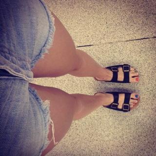 Nati Jota feet photo thumbnail