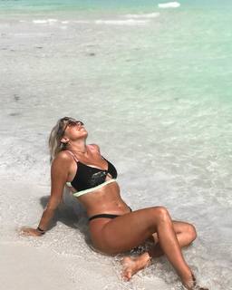 Nati Jota feet photo thumbnail