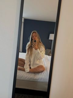 Nati Jota feet photo 2