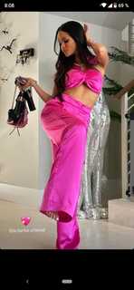 Natti Natasha feet photo thumbnail