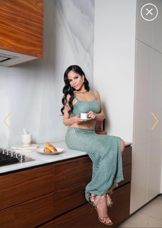 Natti Natasha feet photo thumbnail