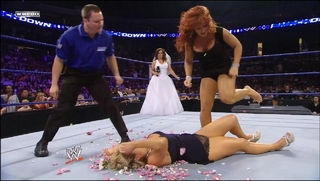 Nattie Neidhart feet photo thumbnail