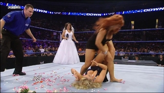 Nattie Neidhart feet photo thumbnail