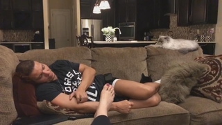 Nattie Neidhart feet photo thumbnail