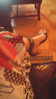 Nattie Neidhart feet photo thumbnail