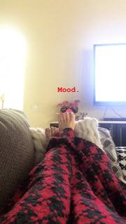 Nattie Neidhart feet photo thumbnail