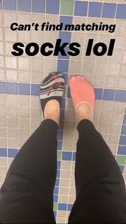 Nattie Neidhart feet photo thumbnail