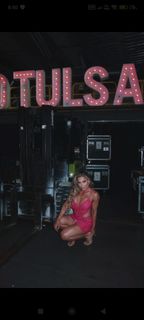 Nattie Neidhart feet photo thumbnail