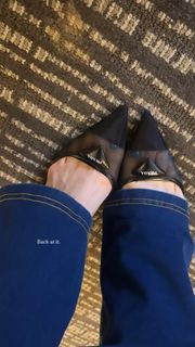 Nattie Neidhart feet photo 2