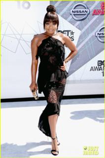 Naturi Naughton feet photo 1