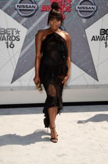 Naturi Naughton feet photo 19