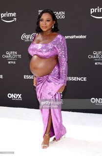 Naturi Naughton feet photo 2