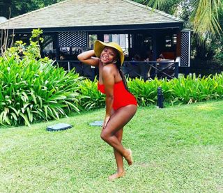 Naturi Naughton feet photo 18