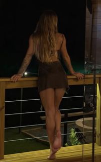 Natália Casassola feet photo 3