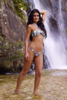 Natália Guimarães feet photo 3