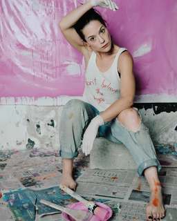 Natália Lage feet photo 8