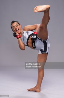 Natália Silva feet photo 10