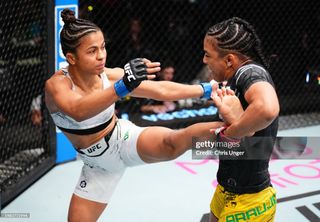 Natália Silva feet photo 1