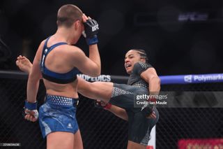 Natália Silva feet photo 13