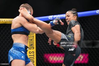 Natália Silva feet photo 12