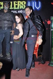 Nauheed Cyrusi feet photo 13