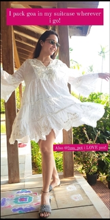 Nauheed Cyrusi feet photo 3