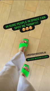 Nauheed Cyrusi feet photo 13