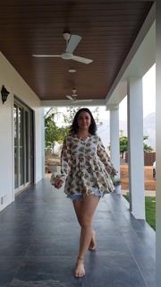Nauheed Cyrusi feet photo 20