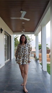 Nauheed Cyrusi feet photo 16
