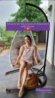 Nauheed Cyrusi feet photo 3