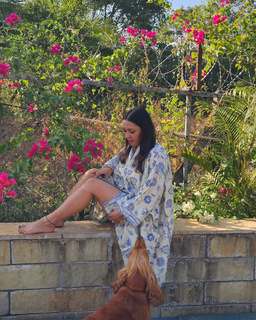 Nauheed Cyrusi feet photo 11