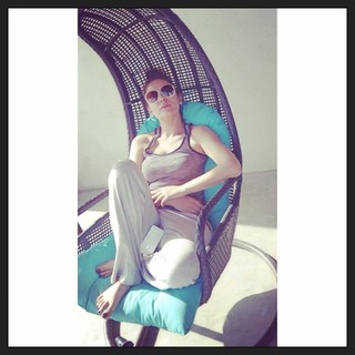 Nausheen Shah feet photo 7