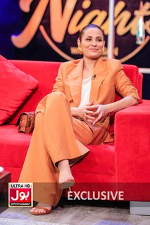 Nausheen Shah feet photo 7