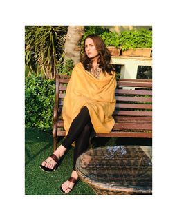 Nausheen Shah feet photo 1