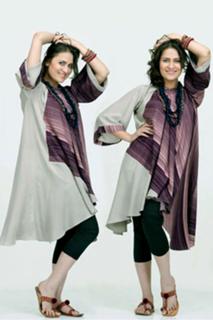 Nausheen Shah feet photo 3