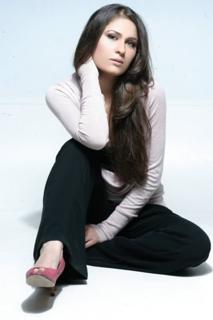 Nausheen Shah feet photo 6