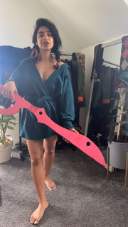 Navi Kaur feet photo 5
